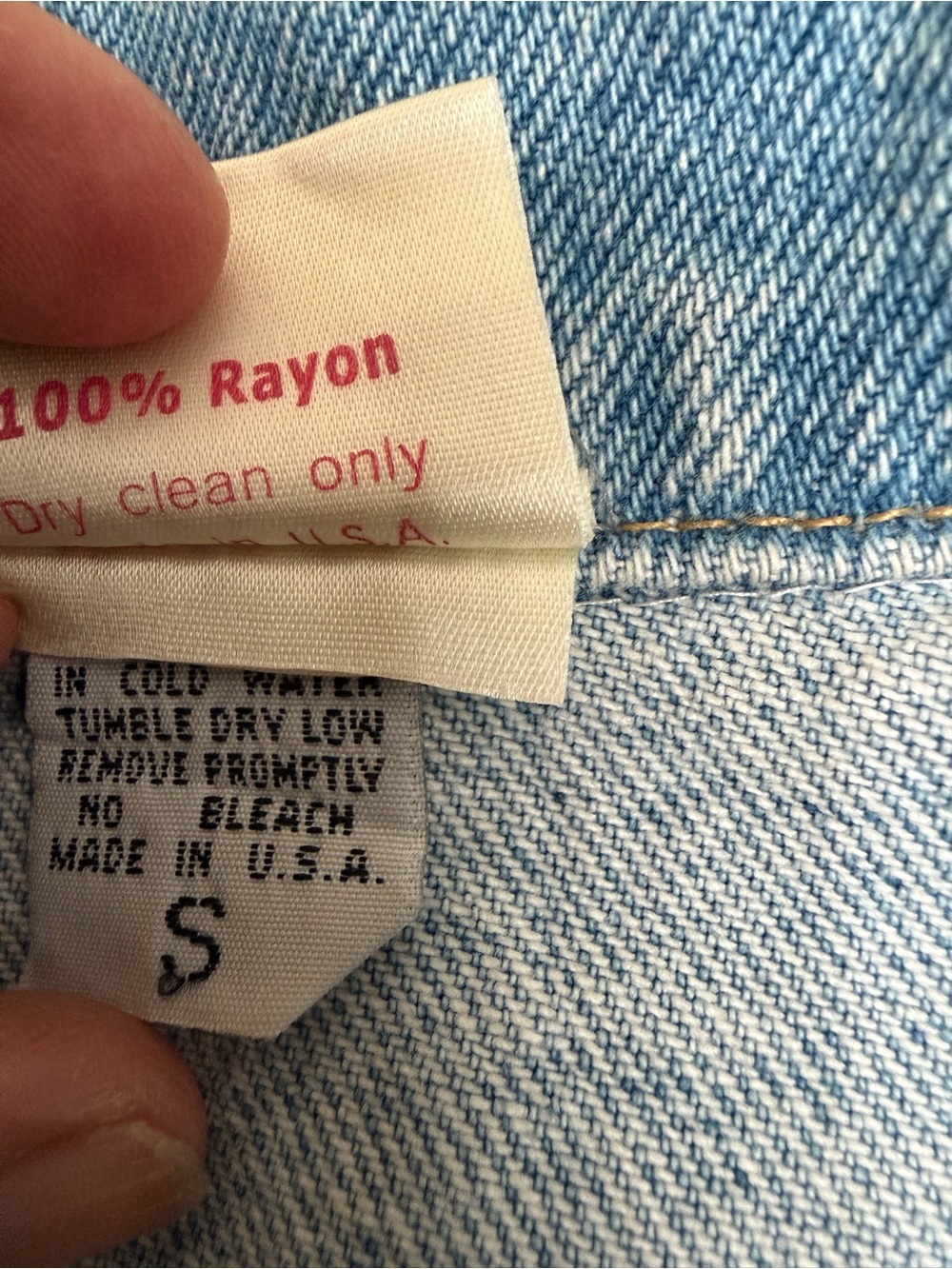 Vintage Women's Light Blue Denim Vest with Floral Embroidery - Picture 5 of 8